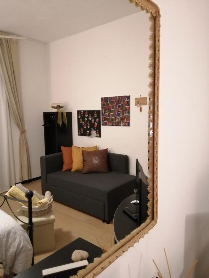 Ferienwohnung L'Approdo Del Re Caserta Exterior foto